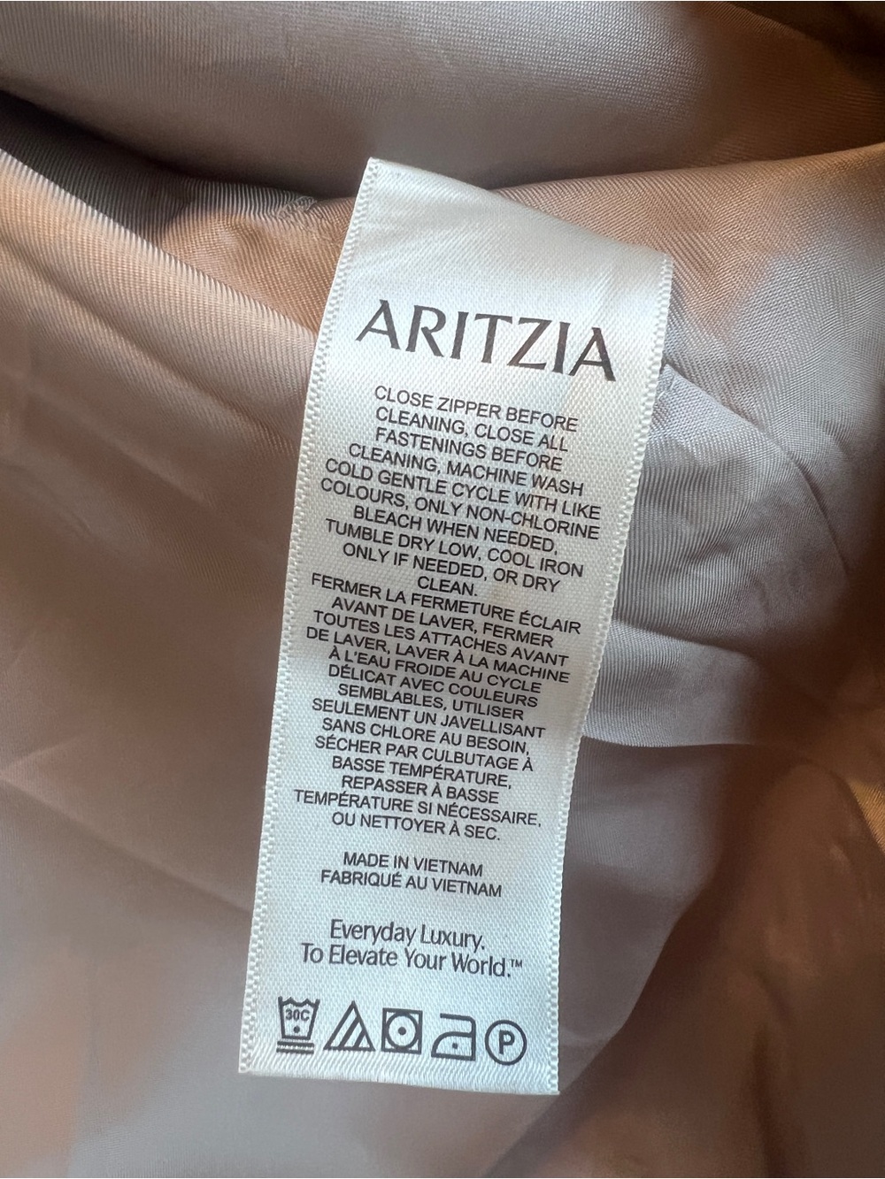 Aritzia Oculus Jacket- Marcona Beige- rare - Picture 5 of 11